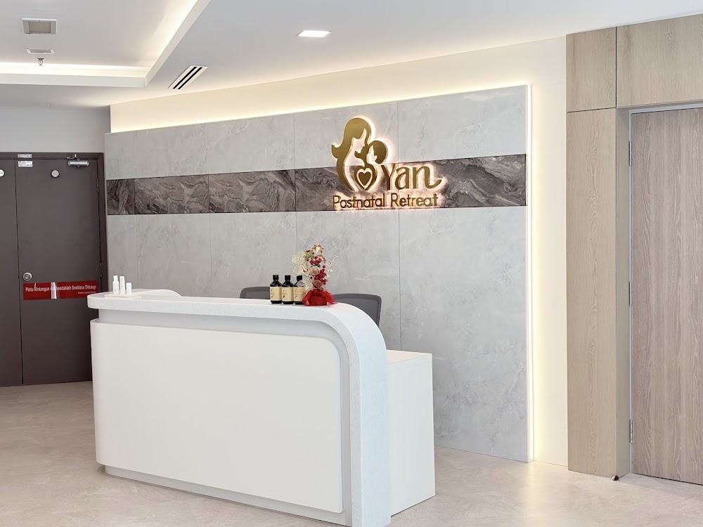 Yan Postnatal Retreat 妍月子护理中心