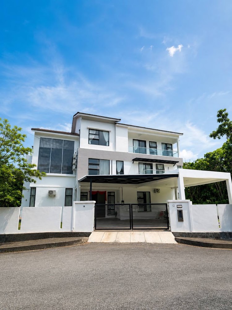 Cozee Care Confinement Centre